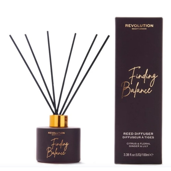 Revolution Finding Balance Reed Diffuser - Black and Gold - Picture 1 of 2